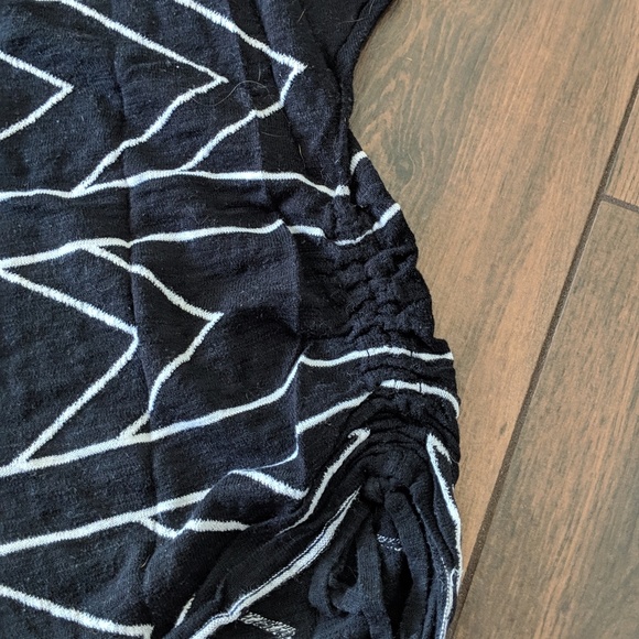 Express sweater - Picture 3 of 6